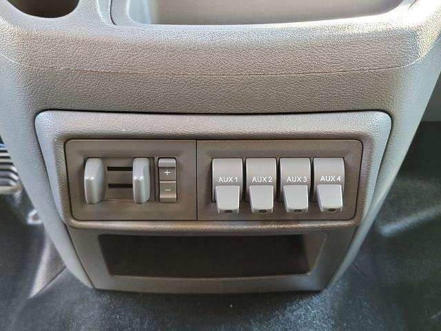 Certified 2022 Ford Transit 350 148 High Roof Extended AWD w/ Interior Upgrade Package image 23