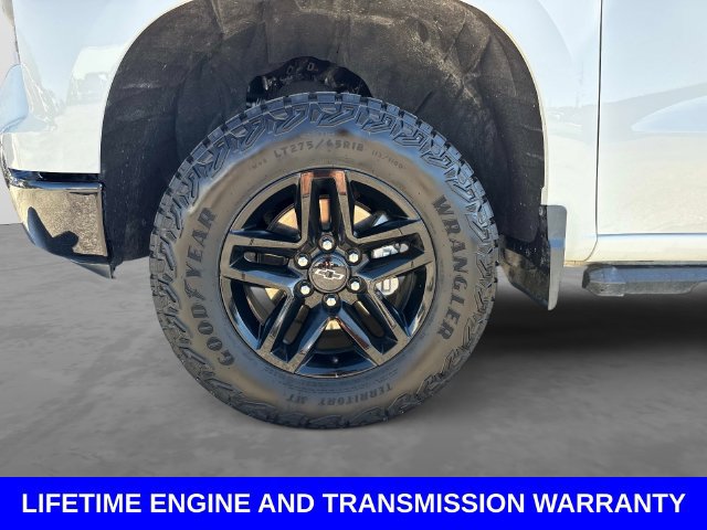 Used 2025 Chevrolet Silverado 1500 Custom Trail Boss AWD/4WD image 11