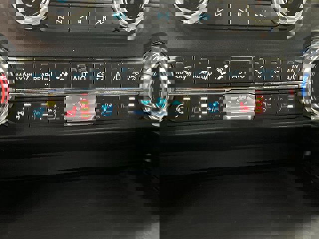 Certified 2023 Ford F150 Lariat w/ Equipment Group 502A High image 27