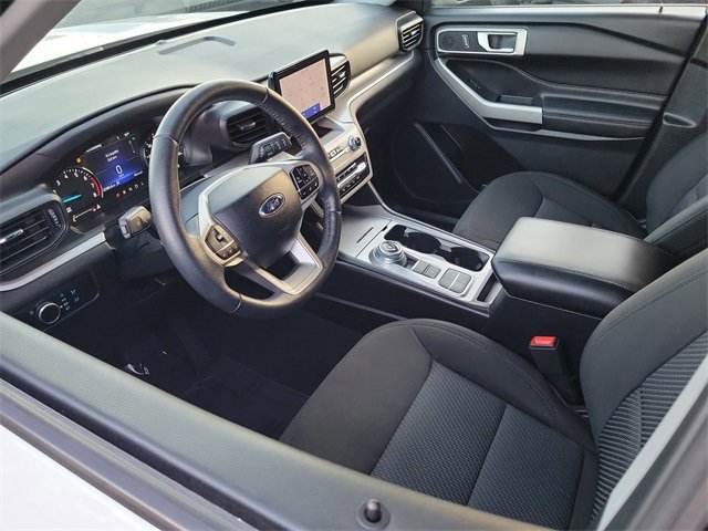 Certified 2023 Ford Explorer XLT image 8
