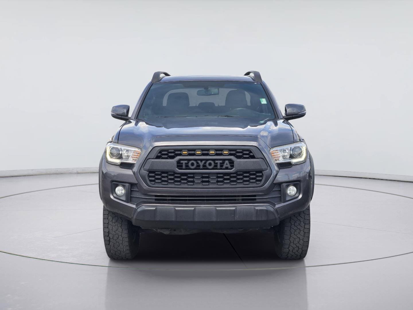 Used 2017 Toyota Tacoma TRD Off-Road w/ Premium & Technology Package AWD/4WD video 2