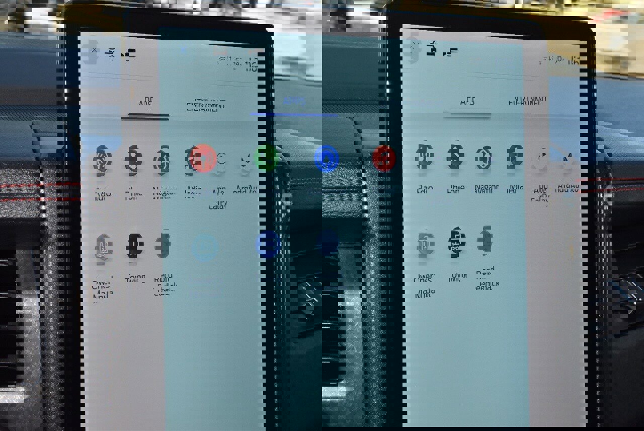 Certified 2023 Ford Expedition Limited image 32