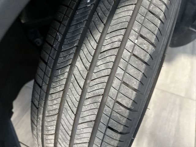 Certified 2025 Ford Escape ST-Line Elite image 33