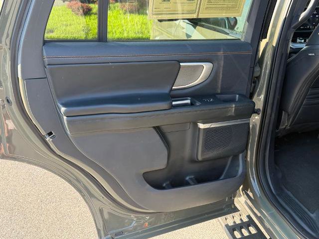 Certified 2025 Ford Expedition Tremor AWD/4WD image 24