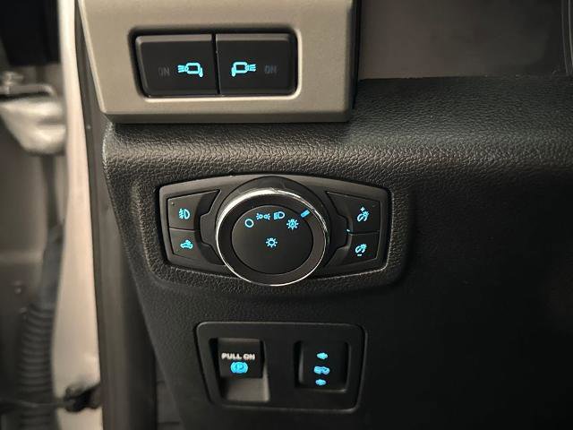 Certified 2019 Ford F150 Lariat w/ Equipment Group 502A Luxury image 19