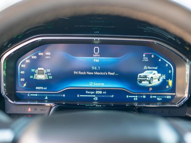 Used 2023 Chevrolet Silverado 1500 LT Trail Boss image 29