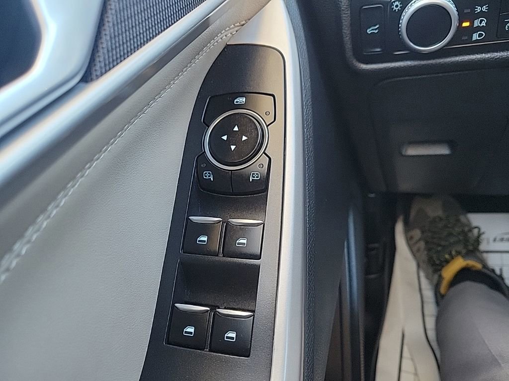 Certified 2023 Ford Explorer XLT w/ Class IV Trailer Tow Package image 26