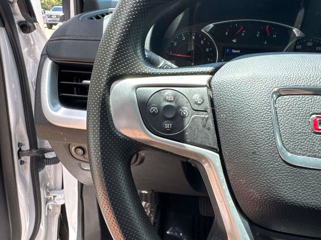 Used 2024 GMC Terrain SLE w/ Driver Convenience Package FWD image 22