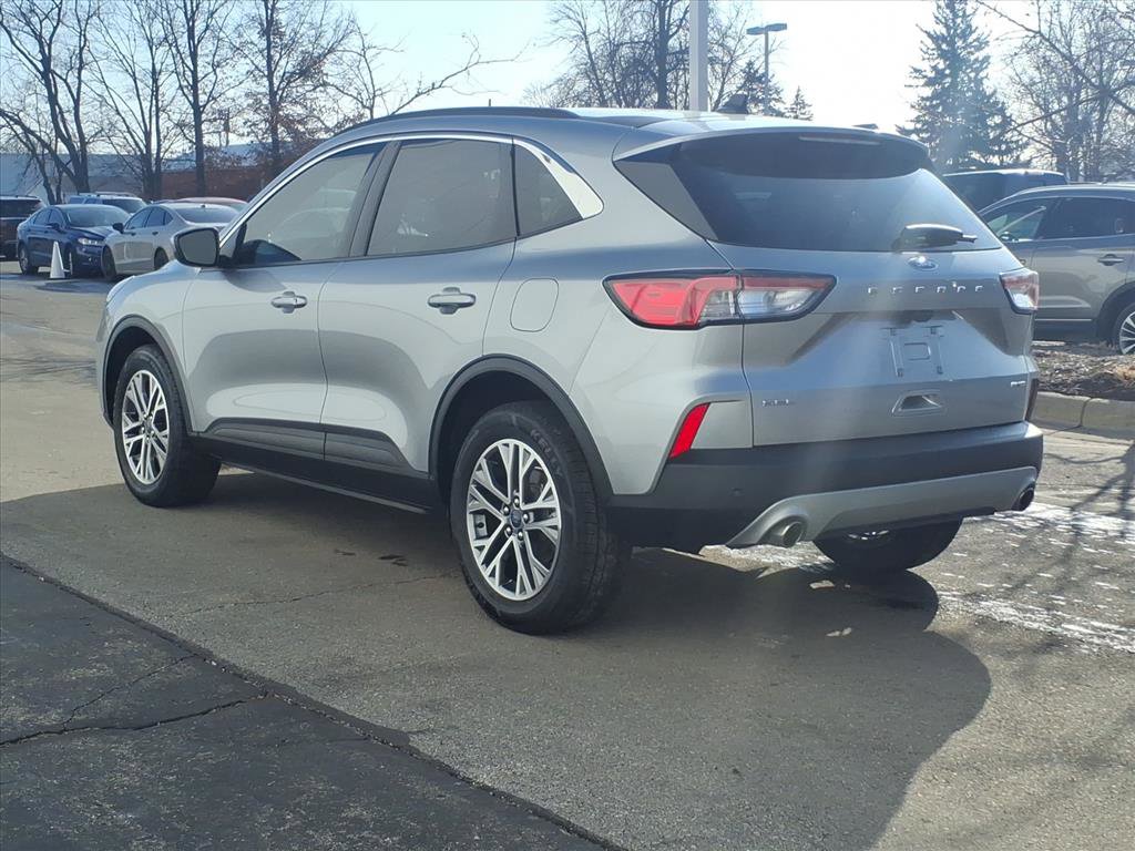 Certified 2022 Ford Escape SEL image 4