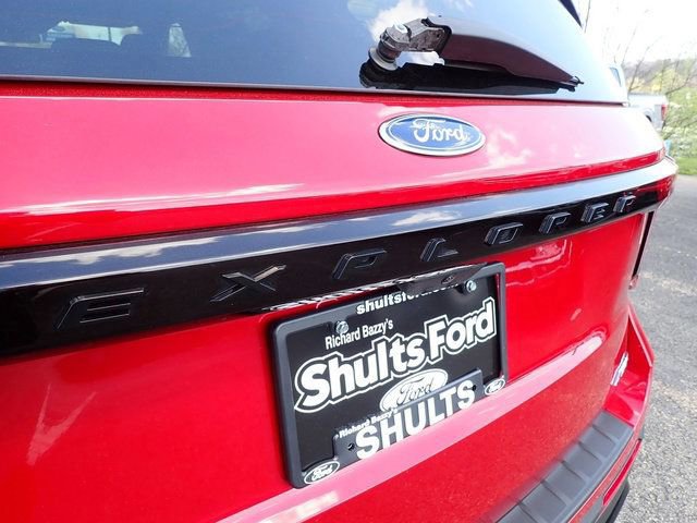 Certified 2025 Ford Explorer ST-Line w/ Premium Package image 10