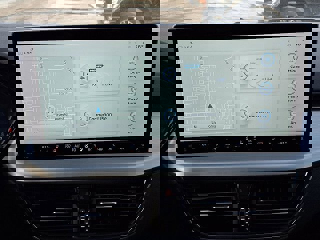 Certified 2024 Ford Escape Platinum image 13