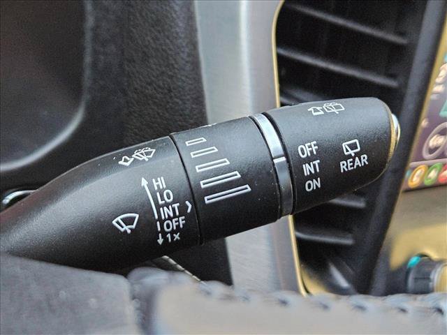 Used 2021 GMC Acadia SLT w/ Elevation Edition FWD image 24