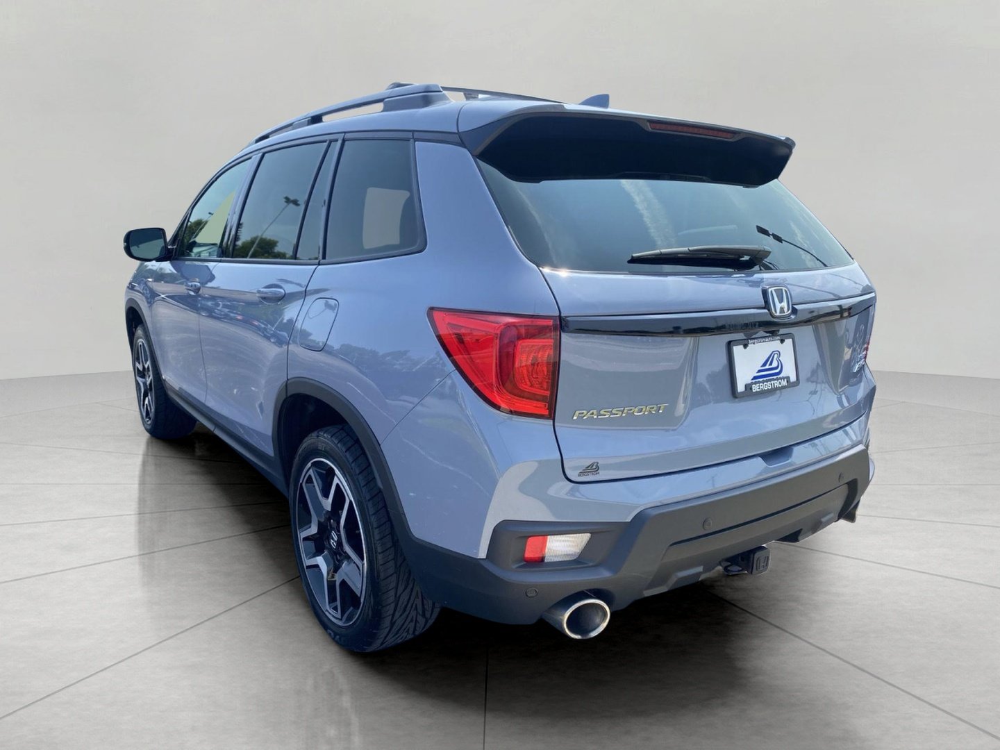 Used 2022 Honda Passport Elite image 8