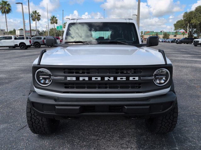 Certified 2026 Ford Bronco 4-Door AWD/4WD image 3