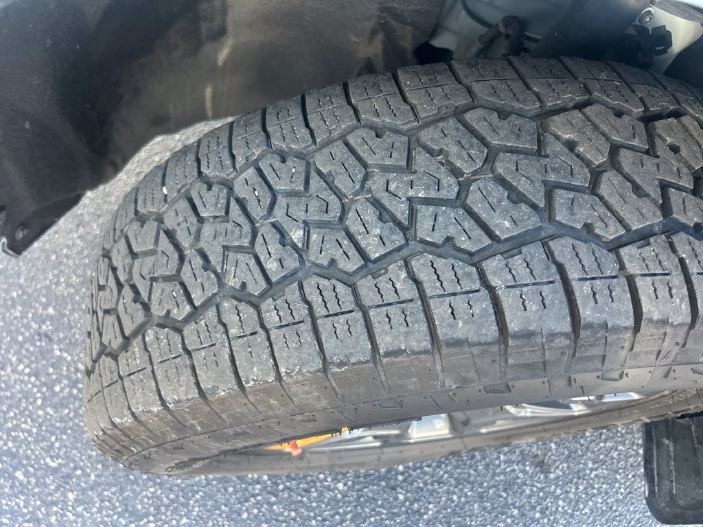 Certified 2024 Ford Maverick Tremor w/ Tremor Off-Road Package AWD/4WD image 33