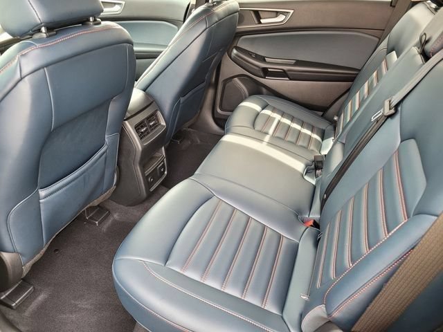 Certified 2024 Ford Edge SEL w/ Sport Appearance Package AWD/4WD image 45