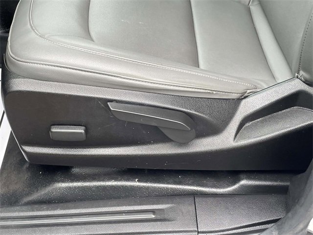 Used 2020 Chevrolet Colorado 2WD Extended Cab image 17