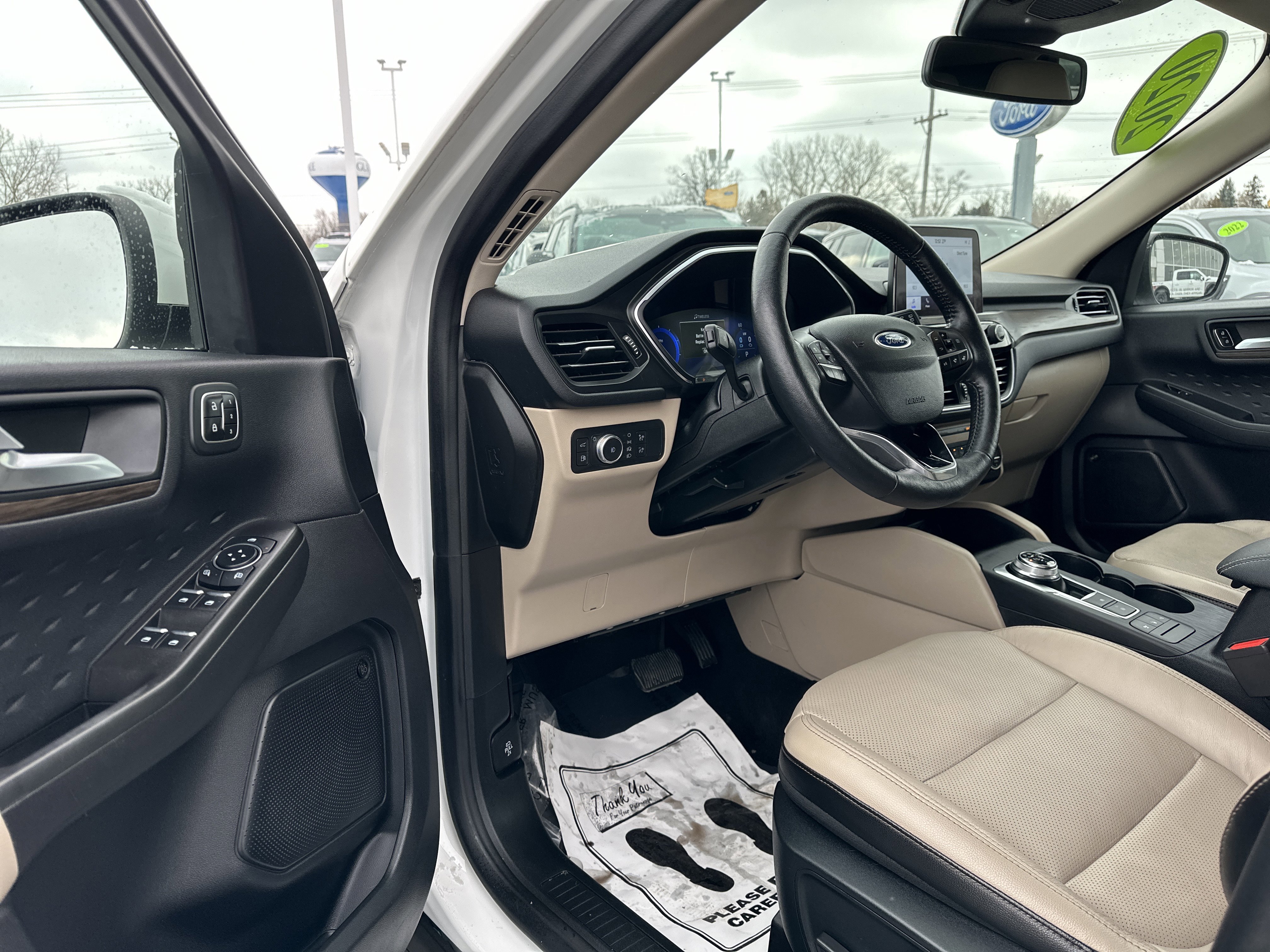 Certified 2020 Ford Escape Titanium w/ Titanium Premium Package 2.0 image 14