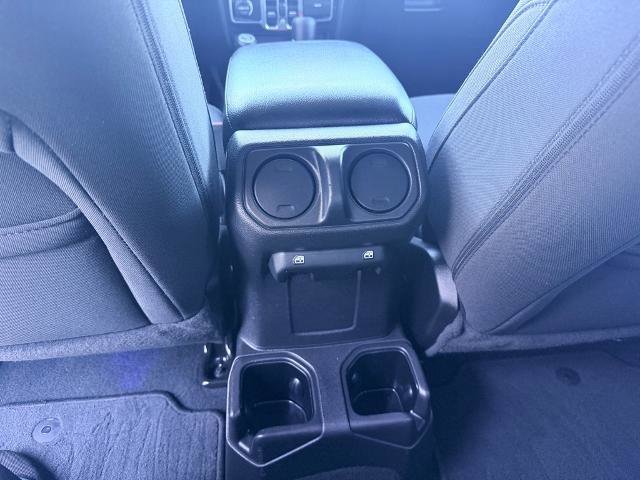 Used 2022 Jeep Gladiator Sport image 32