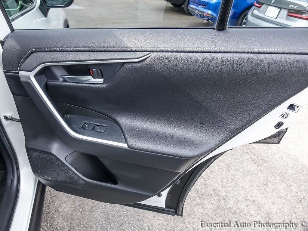 Used 2021 Toyota RAV4 Limited AWD/4WD image 27