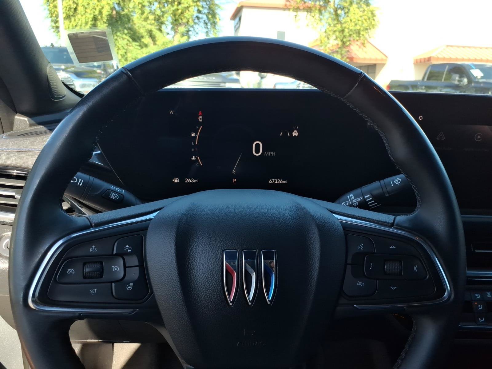 Used 2025 Buick Envista Sport Touring w/ Convenience I Package FWD image 17