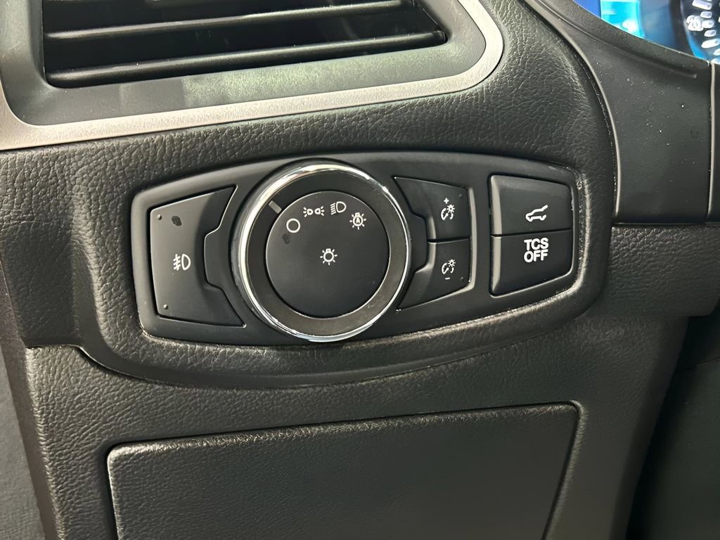 Certified 2022 Ford Edge ST-Line image 25