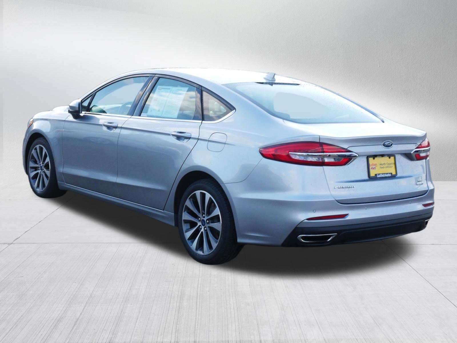 Certified 2020 Ford Fusion SE AWD/4WD image 5