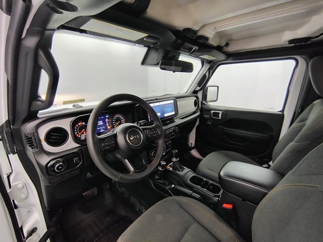 Used 2024 Jeep Wrangler Sport AWD/4WD image 2