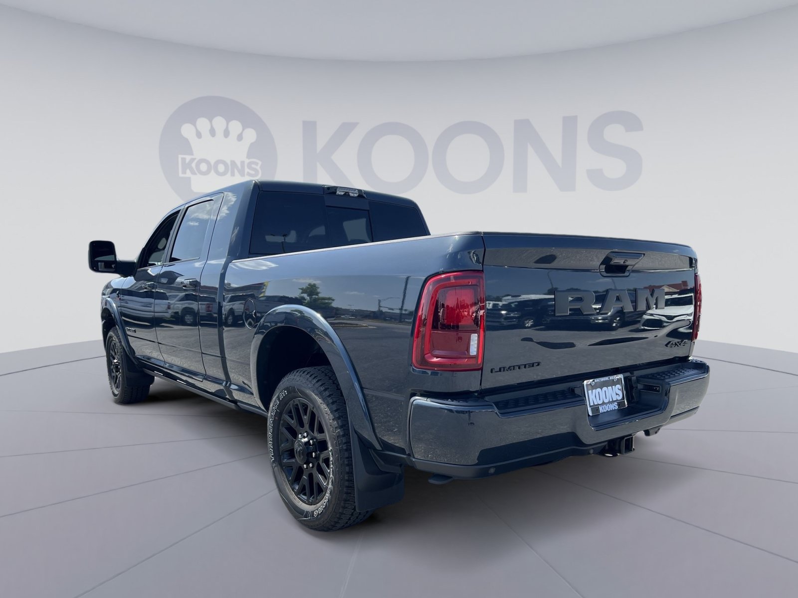Used 2026 RAM 3500 Limited AWD/4WD image 4
