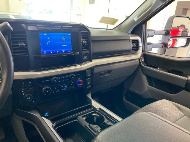 Certified 2023 Ford F550 4x4 SuperCab Super Duty w/ XLT Value Package image 21