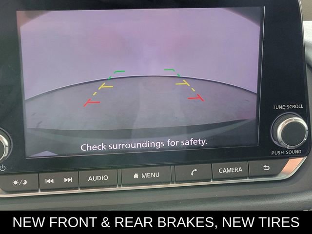 Used 2021 Nissan Rogue S image 31