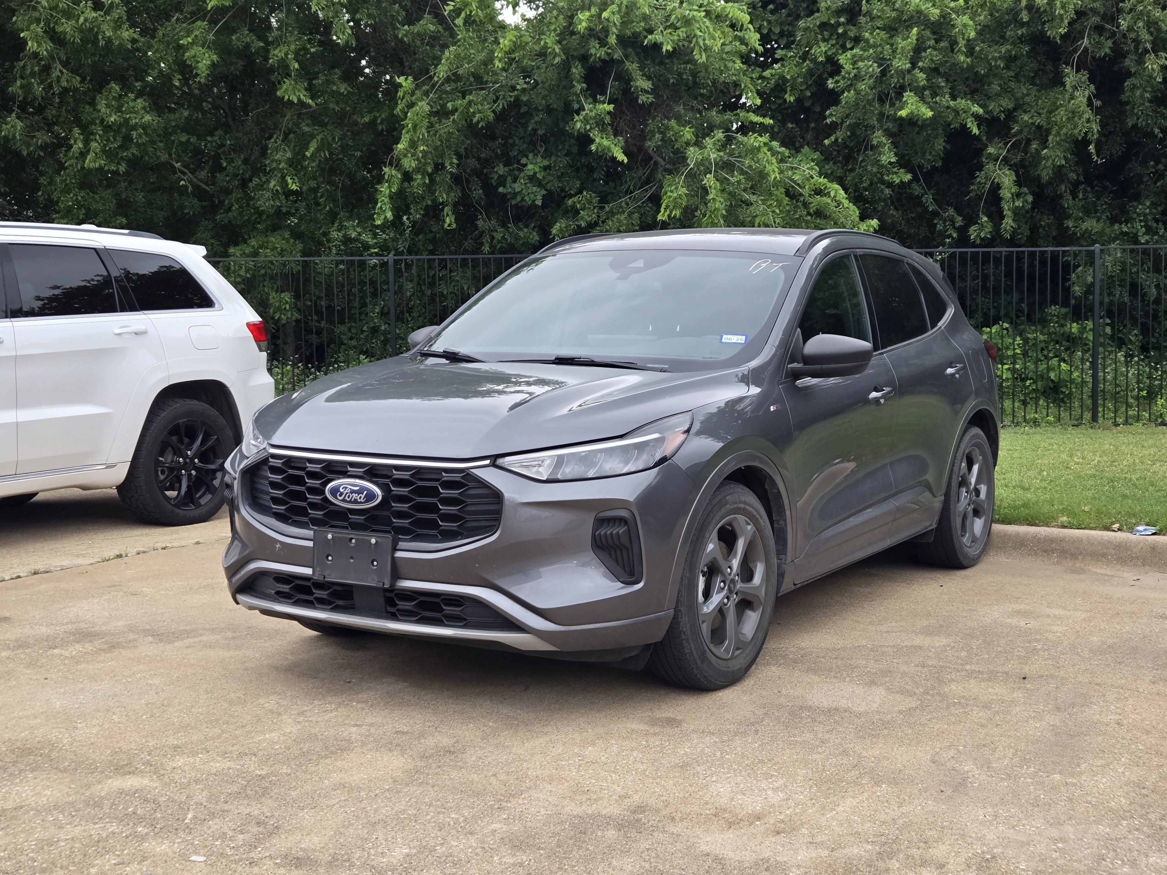 Certified 2023 Ford Escape ST-Line w/ Tech Pack #1 FWD image 3