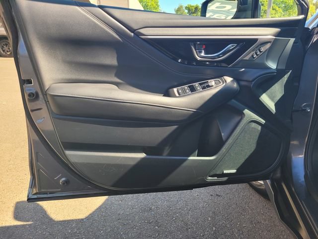 Used 2022 Subaru Outback Limited AWD/4WD image 16