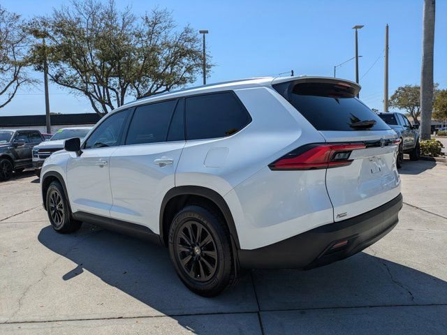 Used 2024 Toyota Grand Highlander Limited image 2