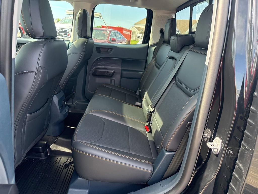 Certified 2025 Ford Maverick Tremor AWD/4WD image 28