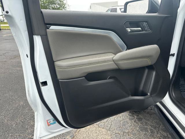 Used 2023 Chevrolet Colorado ZR2 w/ ZR2 Convenience Package III AWD/4WD image 30