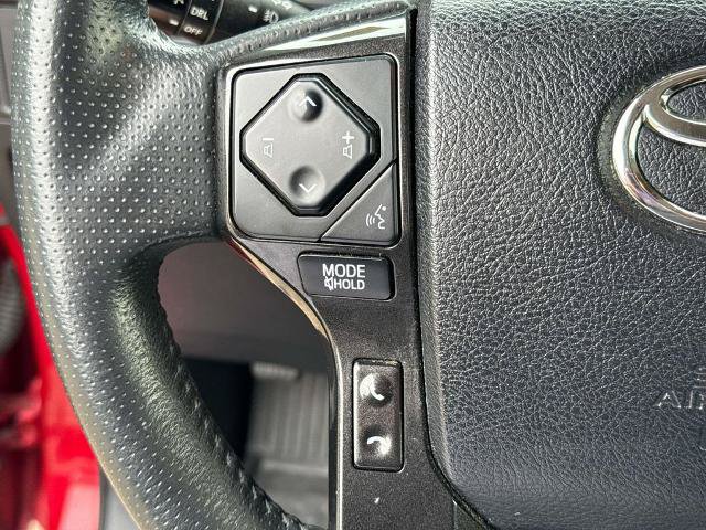 Used 2020 Toyota 4Runner Venture w/ Moonroof Package AWD/4WD image 24