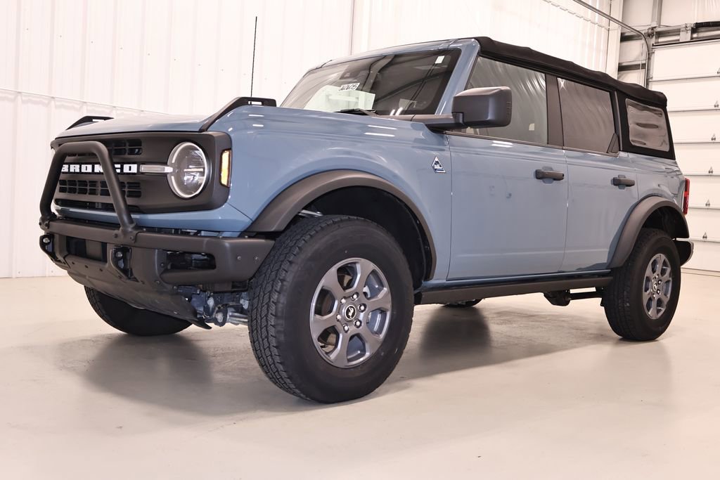 Certified 2022 Ford Bronco Black Diamond AWD/4WD image 6