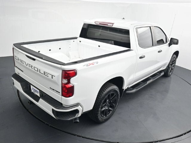 Used 2025 Chevrolet Silverado 1500 Custom w/ Turbomax Blackout Package AWD/4WD image 28