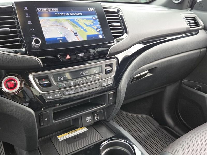 Used 2021 Honda Ridgeline Black Edition image 20