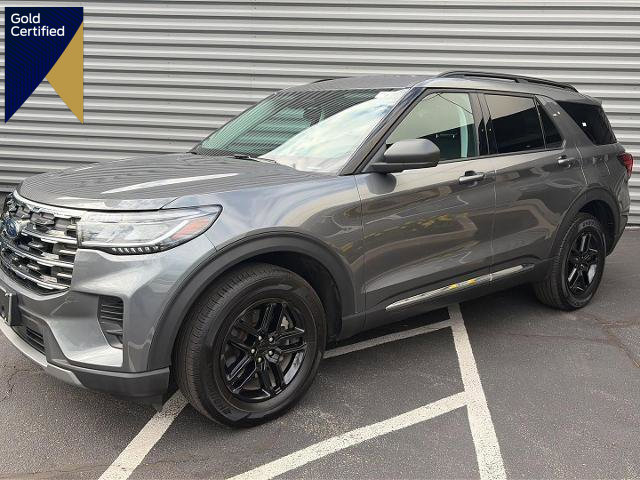 Certified 2025 Ford Explorer Active AWD/4WD image 1