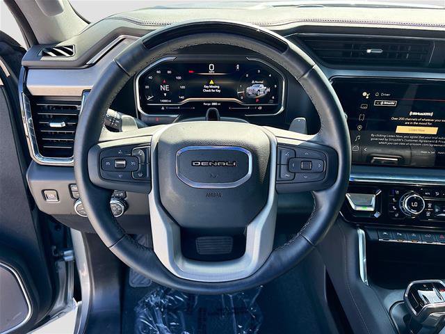 Used 2025 GMC Sierra 1500 Denali AWD/4WD image 12