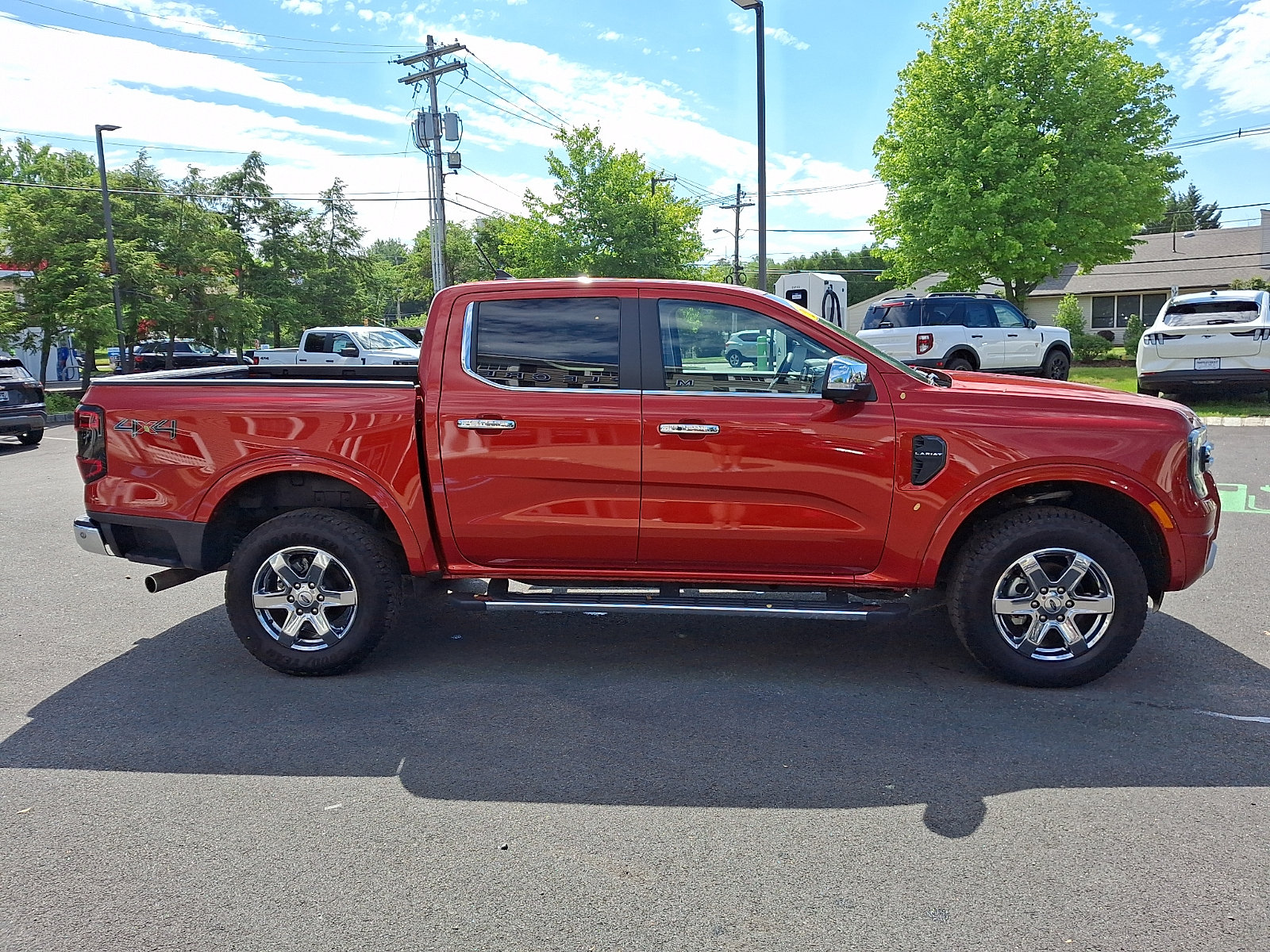 Certified 2024 Ford Ranger Lariat w/ Advanced Towing Package AWD/4WD image 4