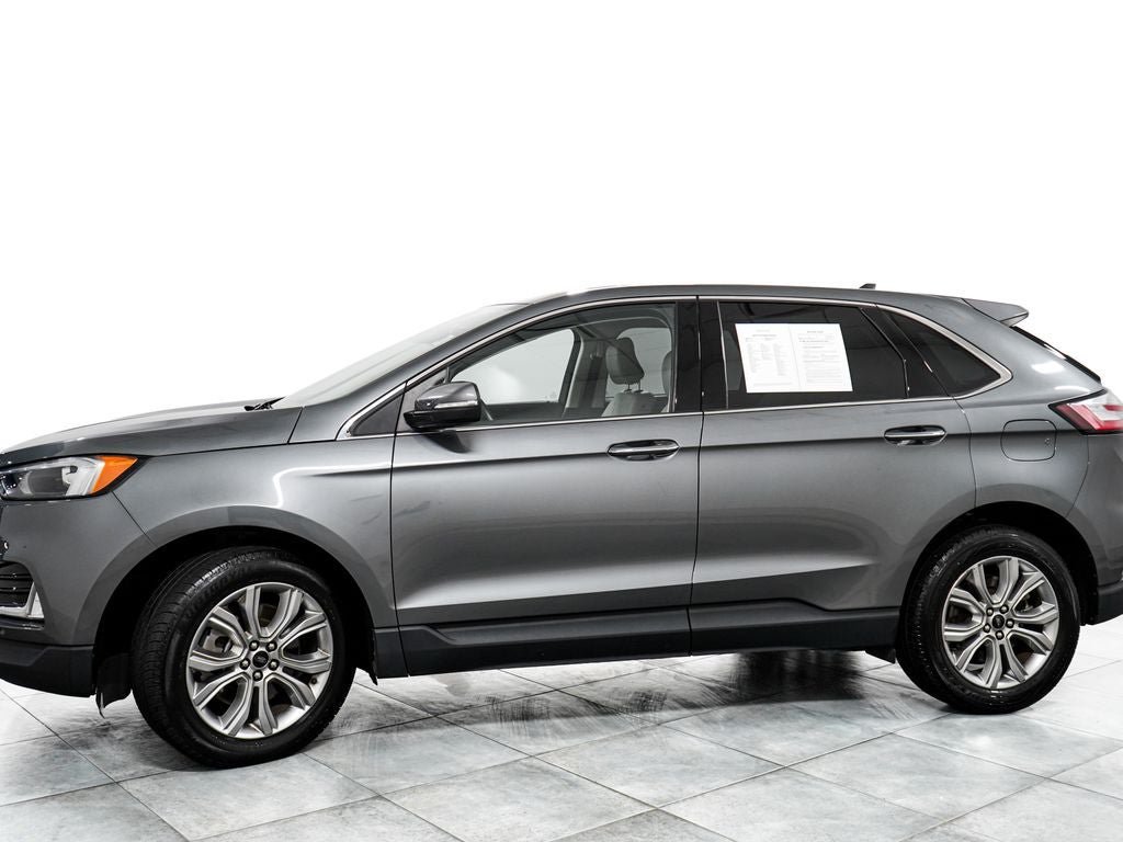 Certified 2023 Ford Edge Titanium w/ Cargo Accessory Package AWD/4WD image 4
