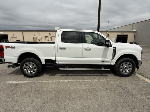 Certified 2025 Ford F250 Lariat w/ Lariat Ultimate Package image 3