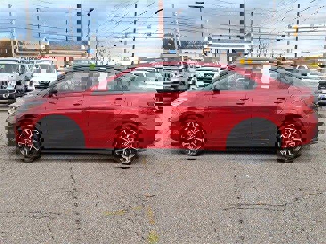 Used 2023 Kia Forte LXS image 2