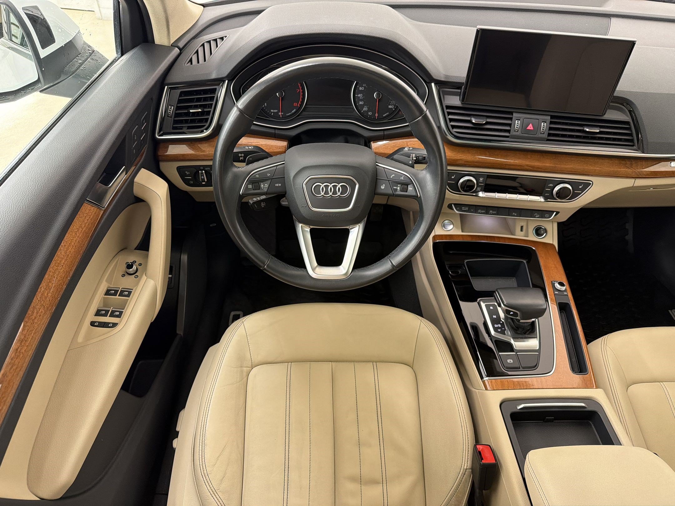 Used 2021 Audi Q5 2.0T Premium w/ Convenience Package AWD/4WD image 27