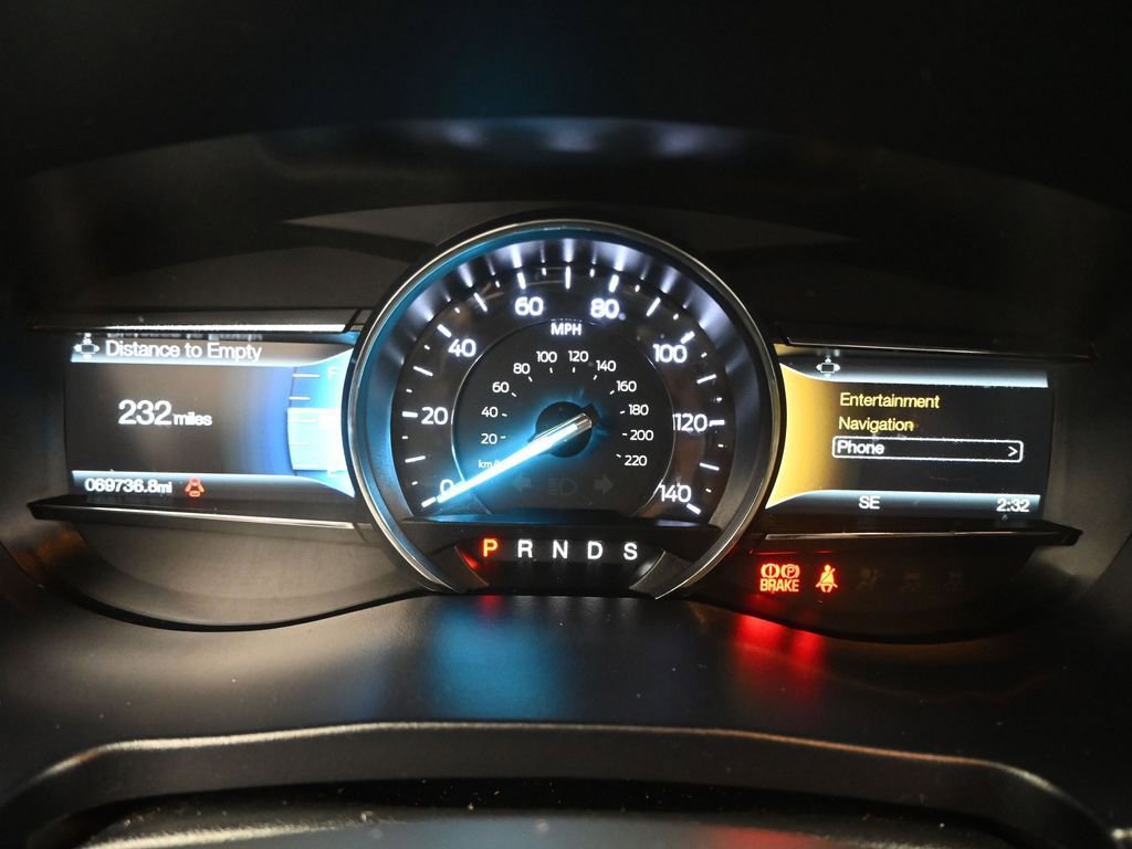 Certified 2017 Ford Explorer XLT w/ Equipment Group 202A image 13