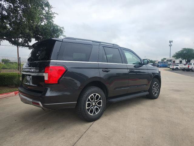 Certified 2024 Ford Expedition XLT AWD/4WD image 3
