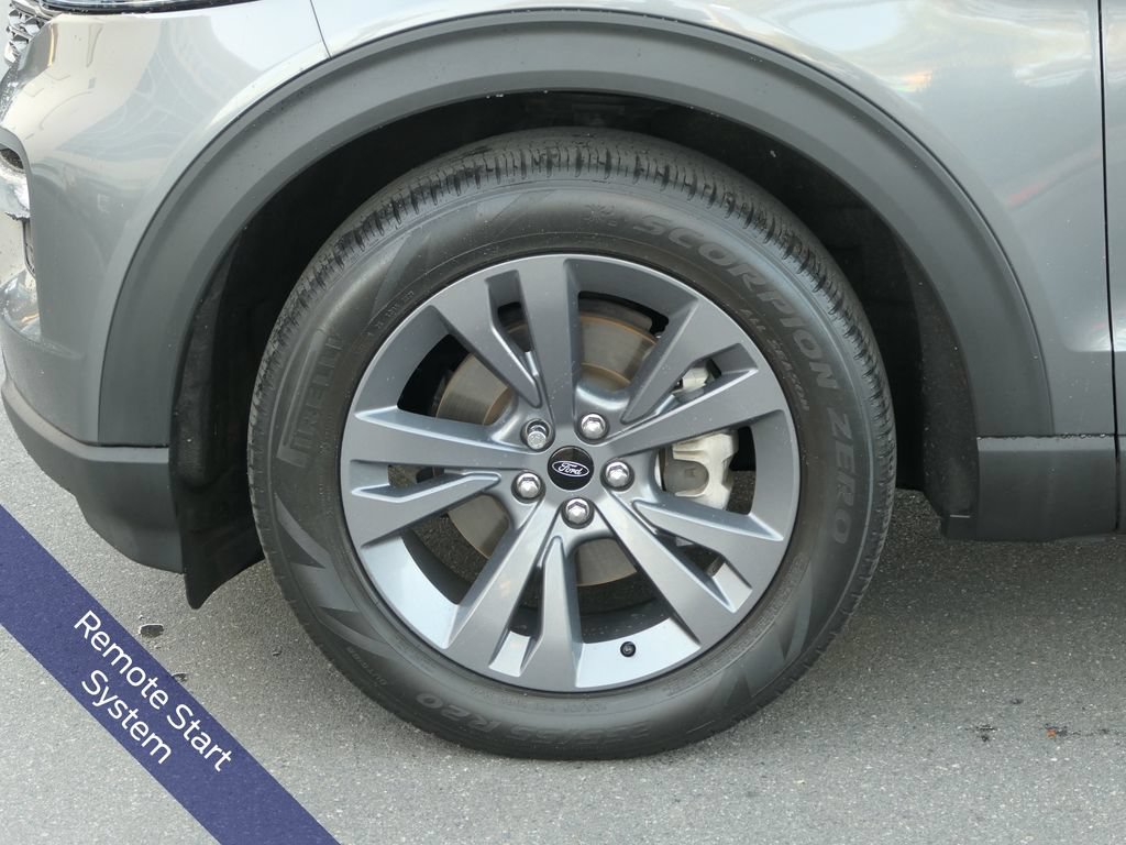Certified 2023 Ford Explorer XLT w/ Equipment Group 202A RWD image 11
